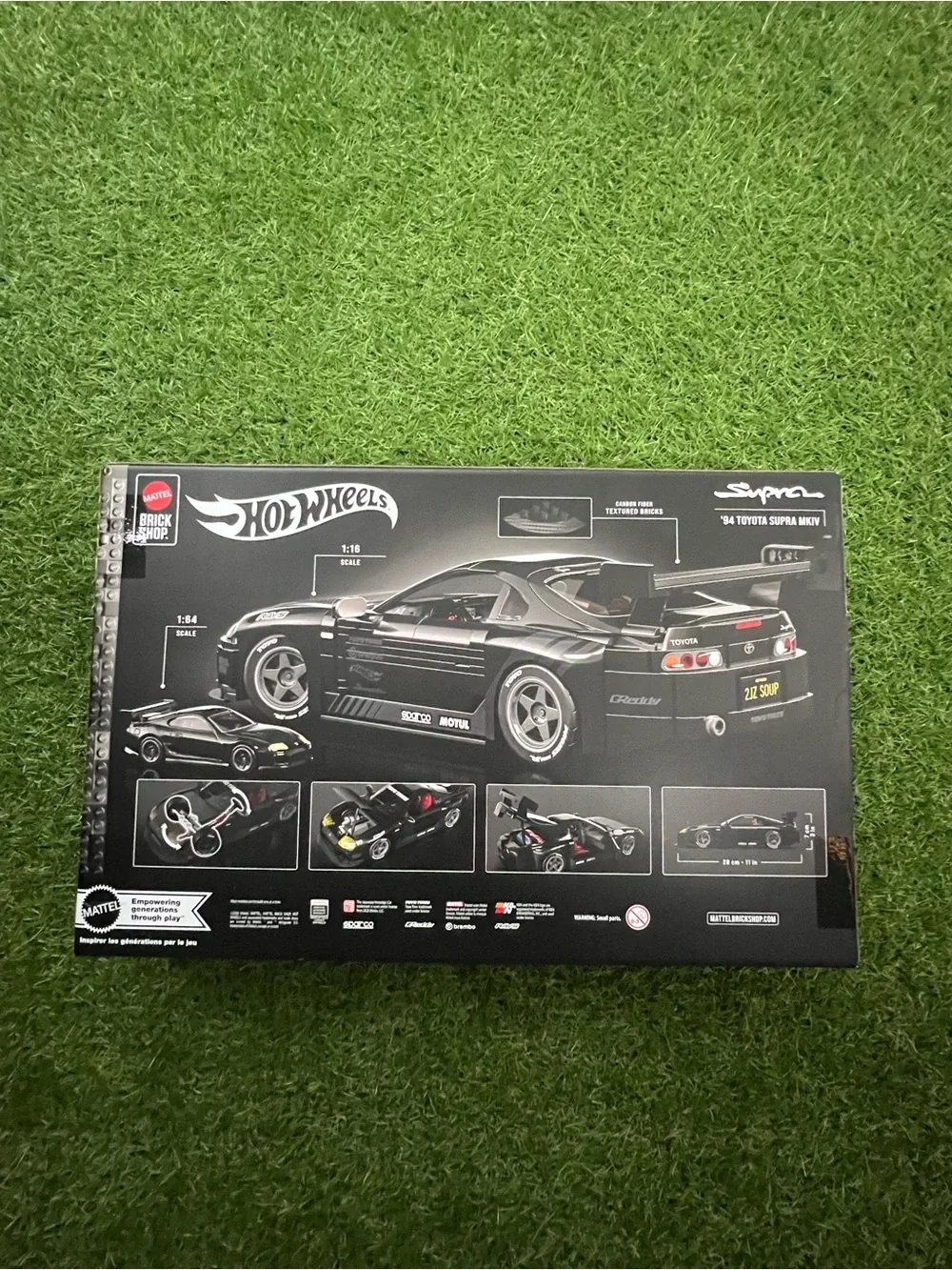 Hot Wheels Brick Shop Elite 1994 Toyota Supra MKIV 1:32 Building Set 824 pcs